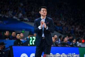 记者：广厦终于打出了自己的风格 造失误 拼前场篮板配图