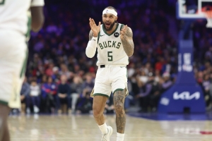 美记:特伦特上赛季场均8分但签4年6400万 NBA该审视这荒谬的合同配图